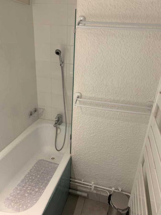 Appartement Residence Cote Brune, Centre Station, Pied Des Pistes, 30M2, 4 Ou 5 Pers, Parking Gratuit, Wifi Ле дез Альп Экстерьер фото